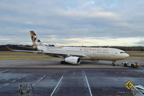 Airbus A330-243